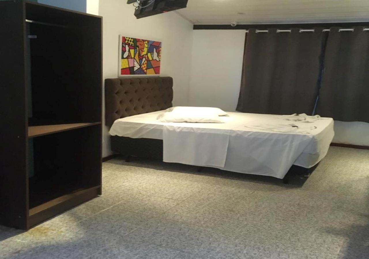 Lonier Villa Inn Economic 일랴그란지 외부 사진